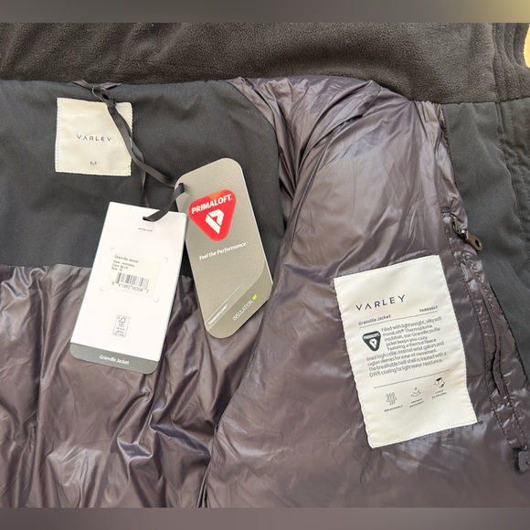 Varley Granville Black Puffer Jacket Medium Revolve Anthro Ski Winter - Picture 9 of 11